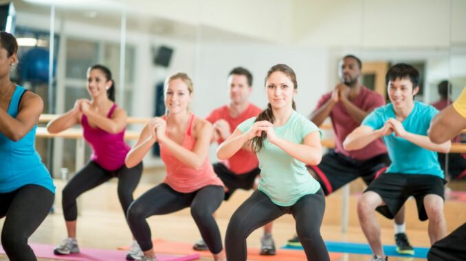 coach sportif fitness salle de sport 5 Quels sont les différents types de cours de Zumba disponibles ?